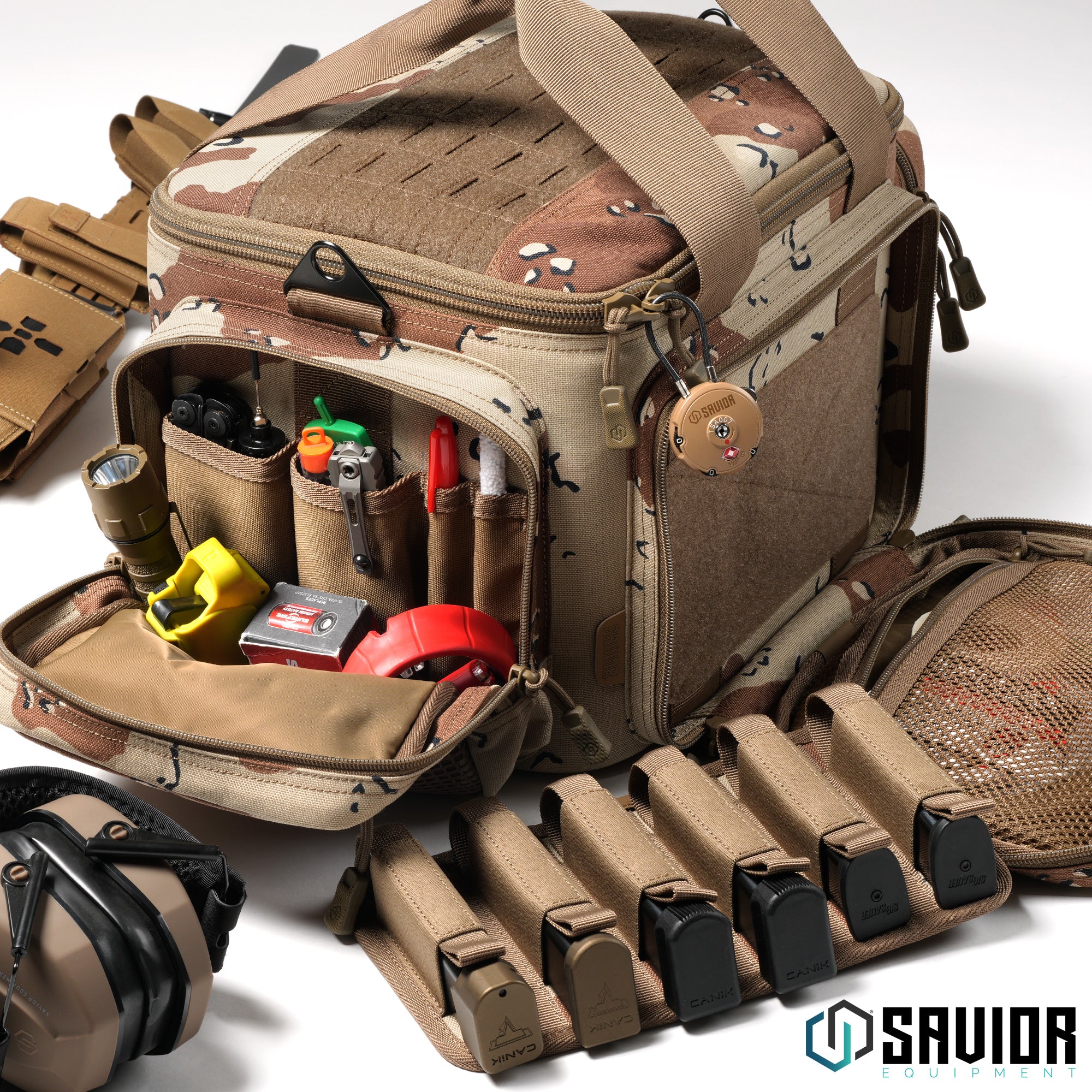 Camo Specialist - Range Bag w/ 3 Pistol Sleeves – Savior Equipment