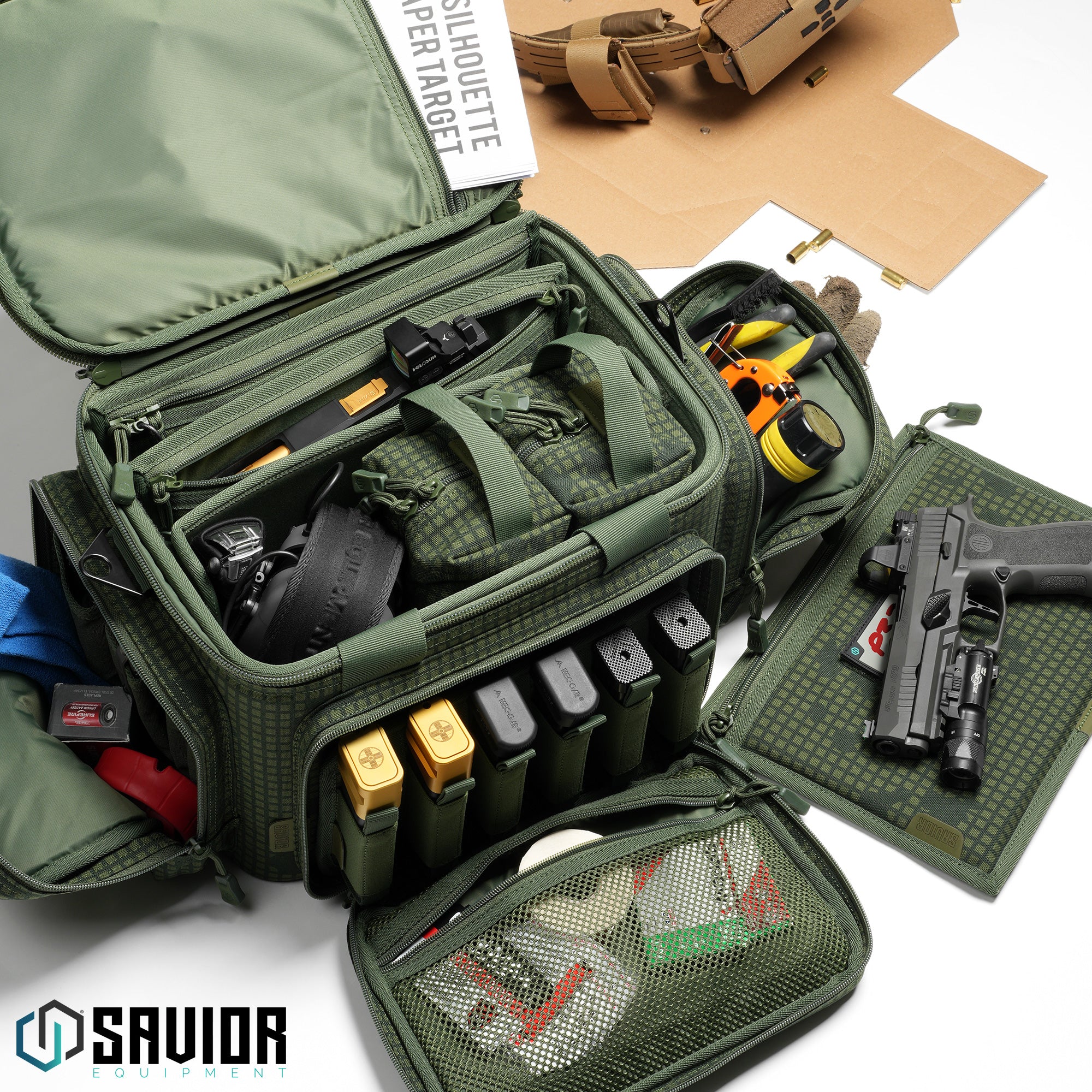 Camo Specialist - Range Bag w/ 3 Pistol Sleeves – Savior Equipment