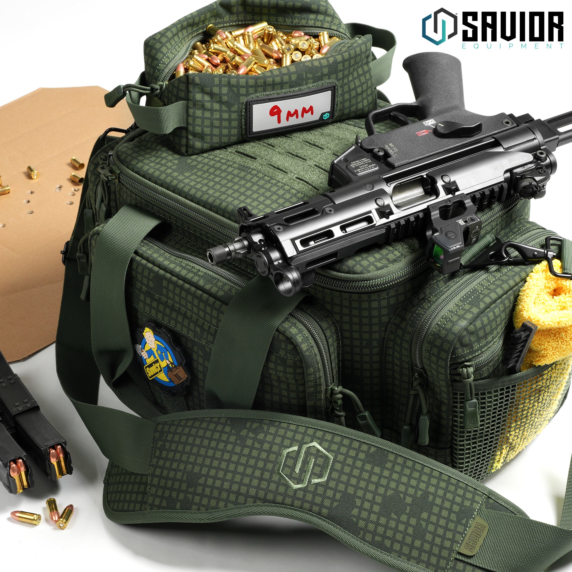 Camo Specialist - Range Bag w/ 3 Pistol Sleeves – Savior Equipment
