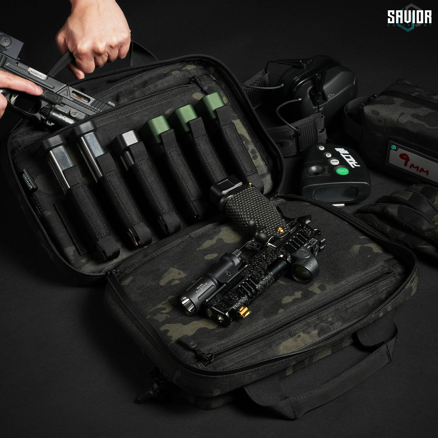 Comfortably Designed - Interally lined with 1000D Cordura fabric, the two compartments will keep your pistols snug with its soft-touch cushioning. Firearms & accessories shown not included.