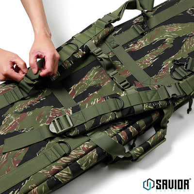 Carrying Options - Travel with this case however you want. Includes removable padded backpack straps. Classic padded carrying handle. Dragging this bag on the groundis not recommended.